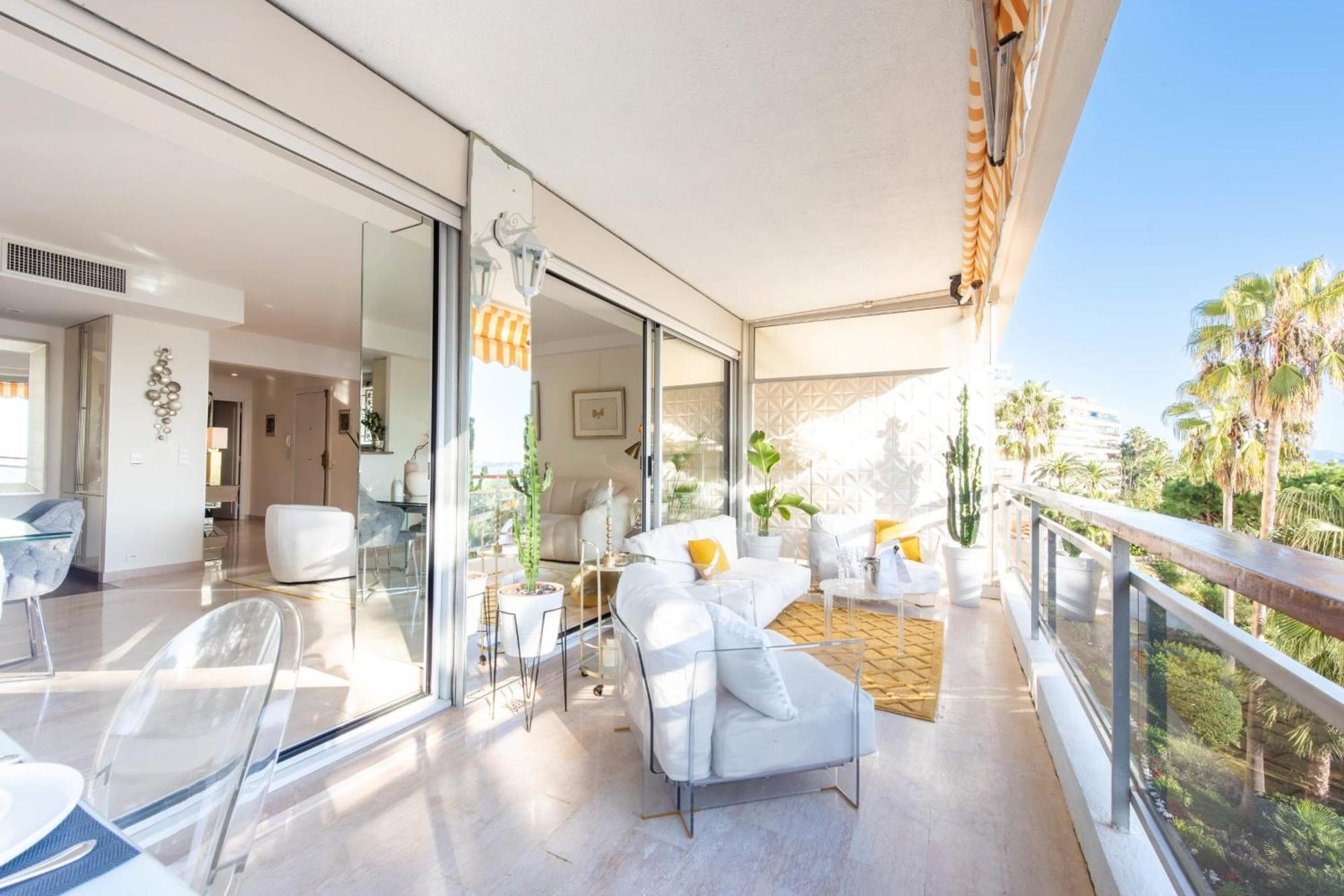Cote D'Azur Sea View Tennis Beach Access วาลูริส ภายนอก รูปภาพ